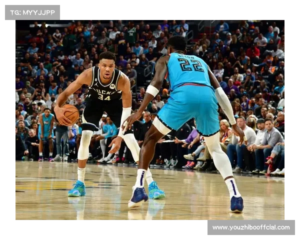 雄鹿队安特托昆博比赛中突破上篮，展现统治力