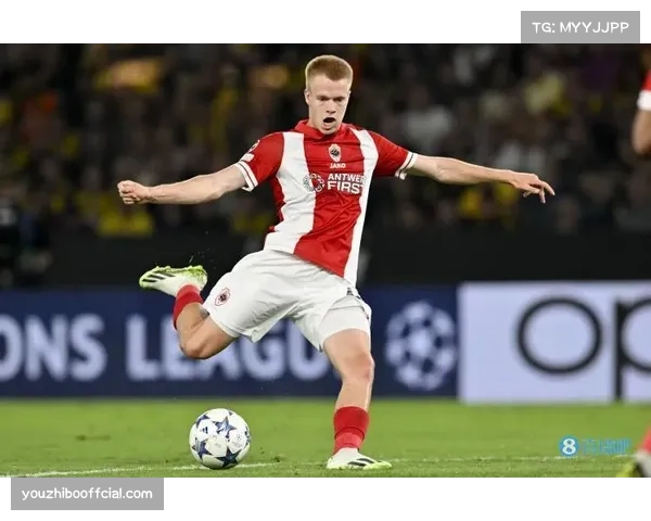 转会动态:曼联、阿森纳均派出球探考察皇家社会中场苏维门迪 转会动态:曼联、阿森纳均派出球探考察皇家社会中场苏维门迪